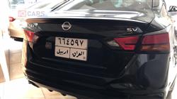 نيسان ألتيما